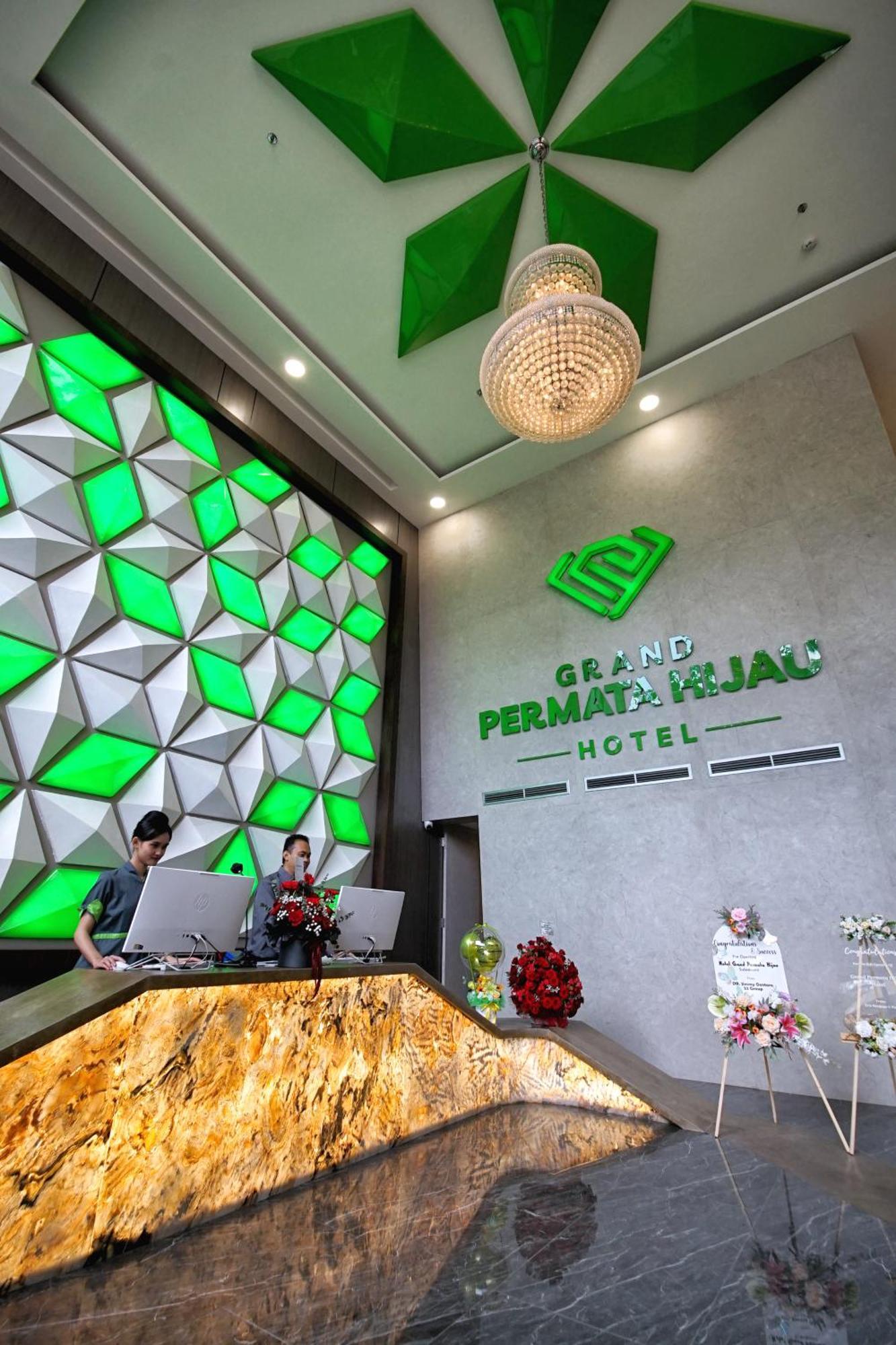 Grand Permata Hijau Hotel Sukabumi Buitenkant foto